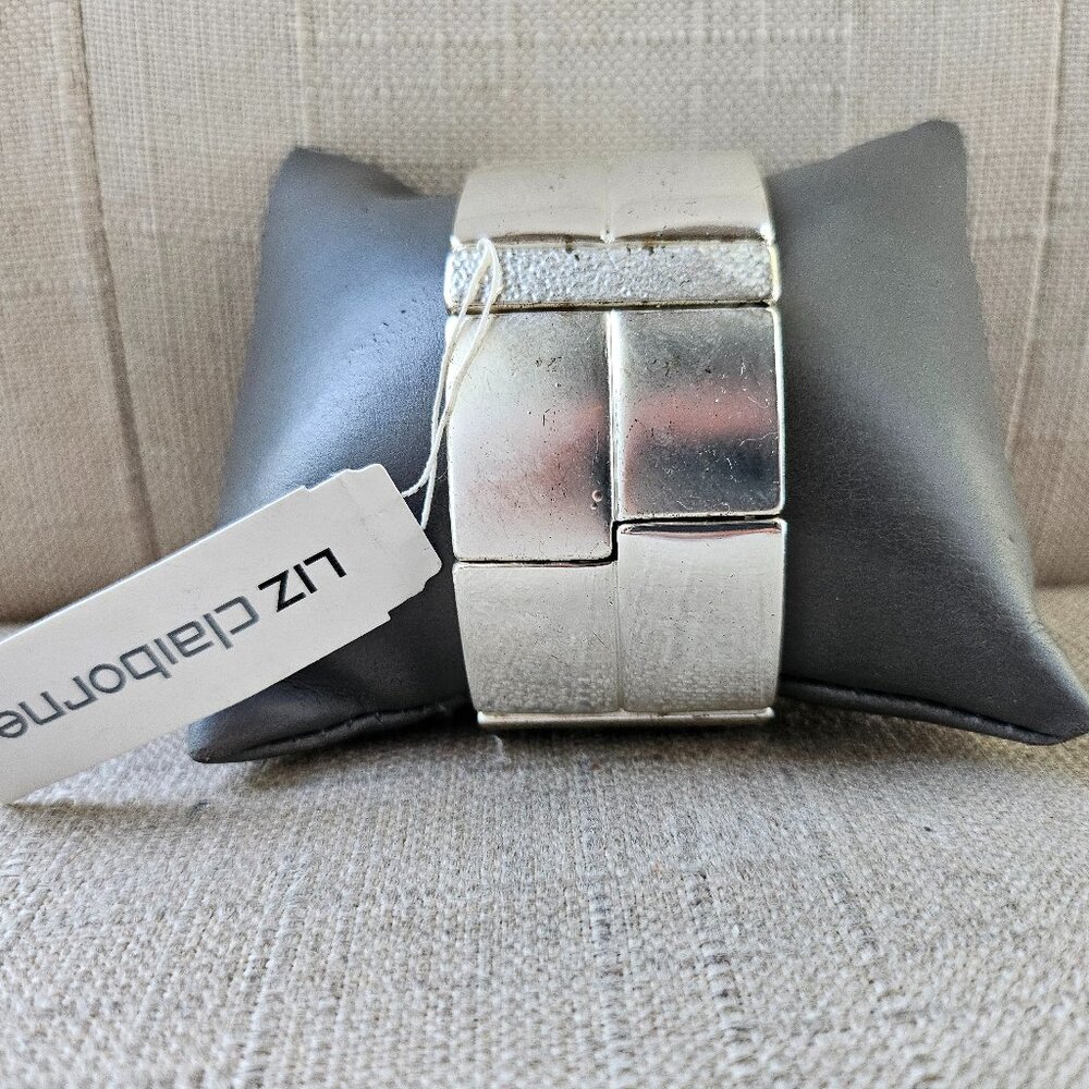 Liz Claiborne Ladies Wristband Stretched Bracelet Fashion Jewelry Silver Tone